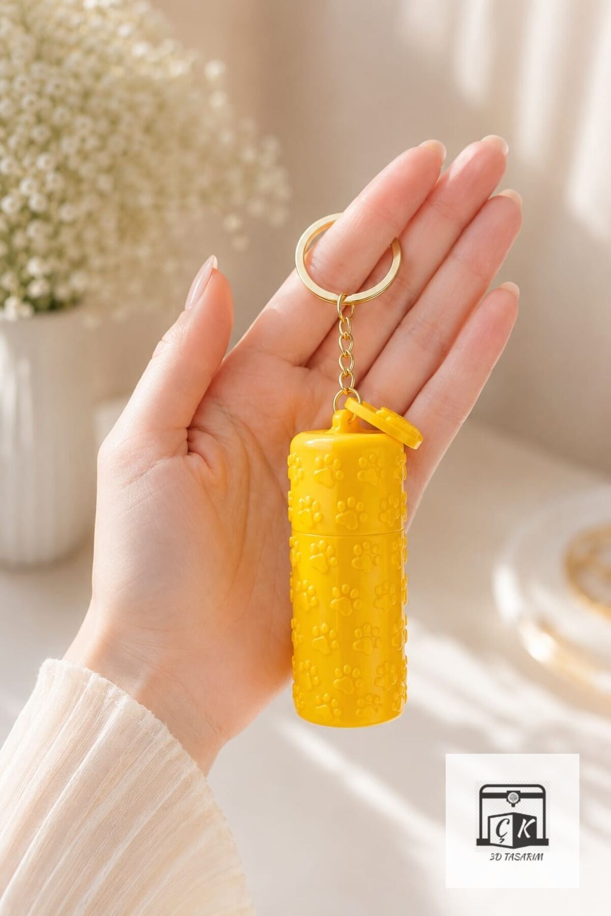 Lip Balm ve Ruj Kutusu Anahtarlık ve Çanta Aksesuarı